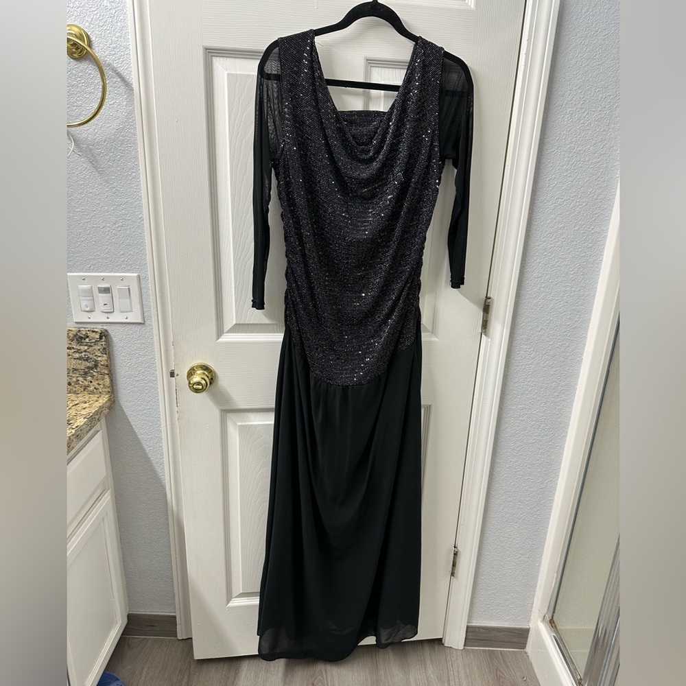 Sparkly dress long sleeves size 14 W